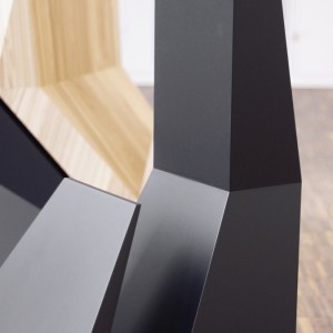 «warp» (sculptural terminal + brochure holder)