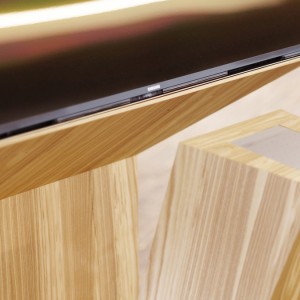 «warp» (sculptural terminal + brochure holder)