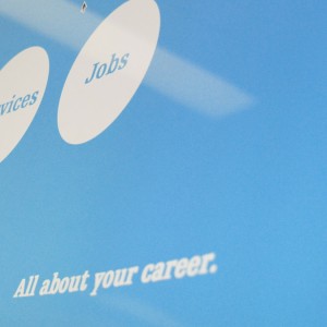 «warp» (sculptural terminal + brochure holder)